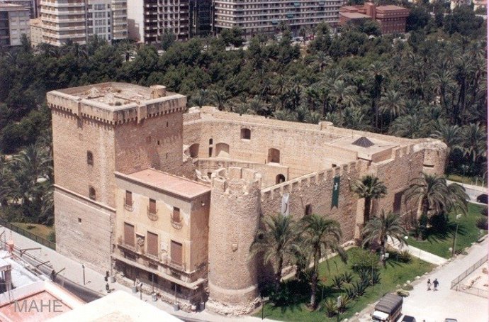 Archivo - Palacio de Altamira en una imagen de archivo