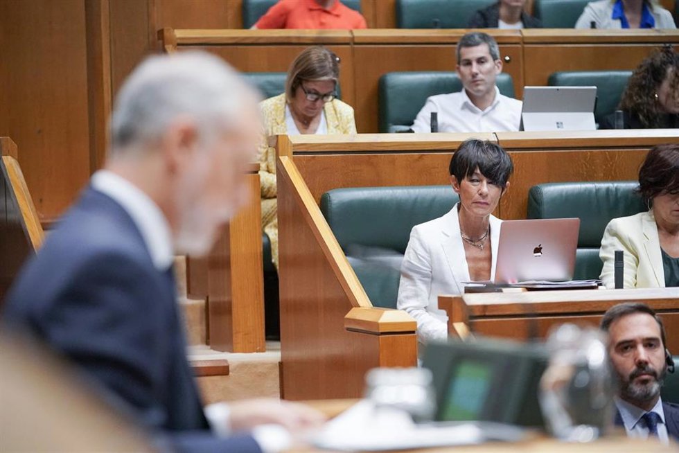 Archivo - La portavoz de EH Bildu en el Parlamento vasco, Maddalen Iriarte, 