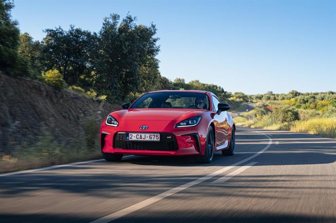 Archivo - Toyota GR86
