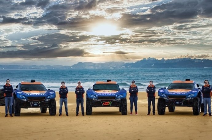 Laia Sanz-Maurizio Gerini, Carlos Checa-Marc Sol y Óscar Fuertes-Diego Vallejo.