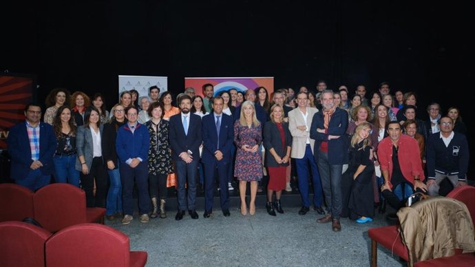 La Junta y RTVA reconocen a 19 centros educativos por sus proyectos audiovisuales