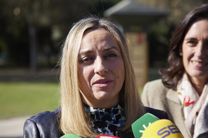 La consejera de Fomento y Articulación del Territorio de la Junta de Andalucía, Marifrán Carazo, foto de archivo