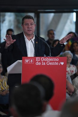 Archivo - El presidente de Castilla-La Mancha y secretario general del PSCM-PSOE, Emiliano García-Page