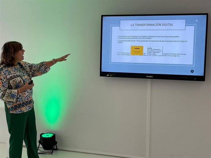 María José Ramírez en un instante de su ponencia