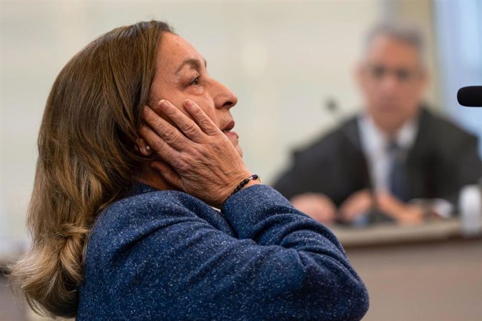 La acusada de asesinar a su novio en 2019 en Castro Urdiales, Carmen Merino, en la segunda sesión del juicio en la Audiencia de Cantabria