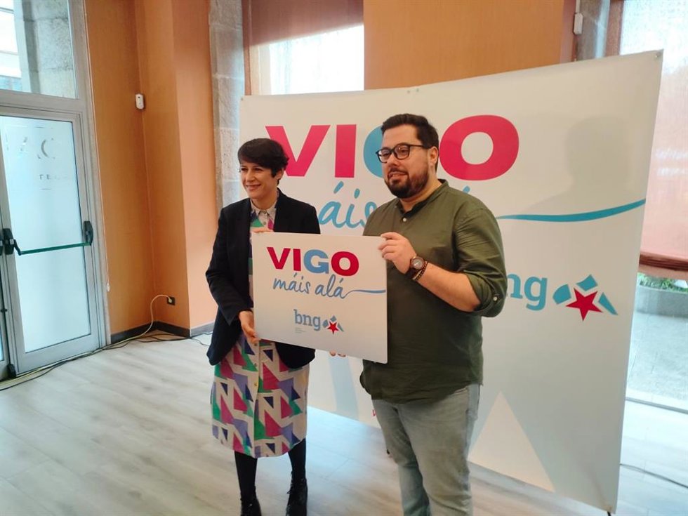 Pontón (BNG) tilda la situación de la sanidad pública de "gravísima" e insta al PP a "dejar atrás los recortes"