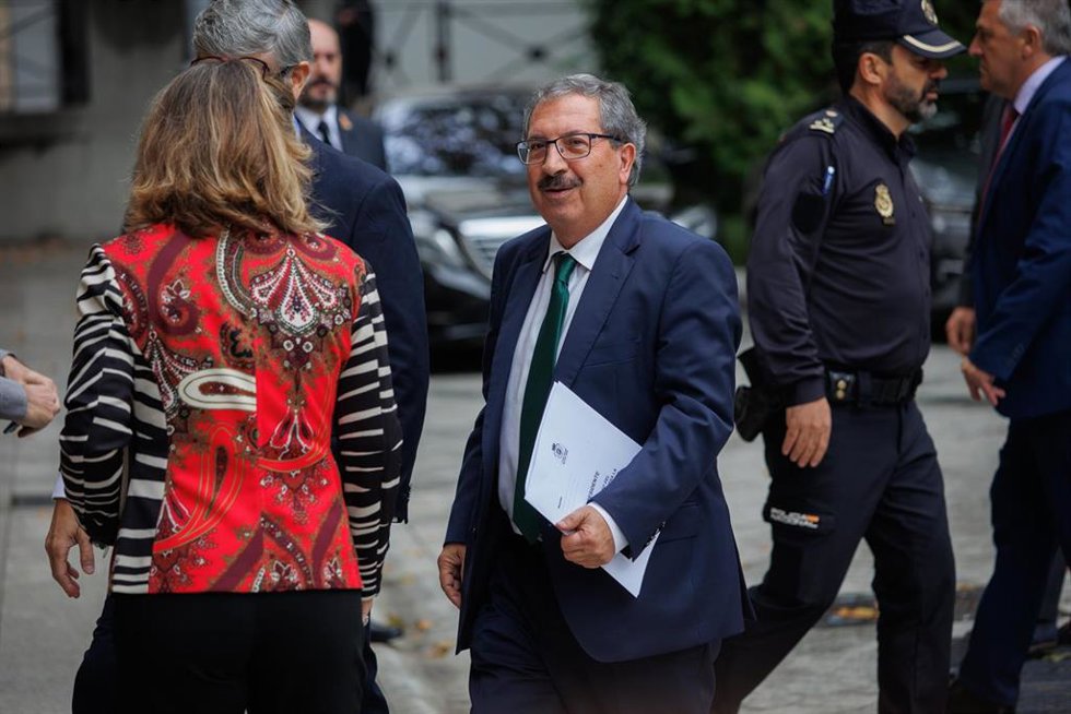El presidente del Consejo General del Poder Judicial, el vocal Rafael Mozo, a su llegada a la inauguración del VIII Congreso del Observatorio contra la Violencia Doméstica y de Género, en el Senado.
