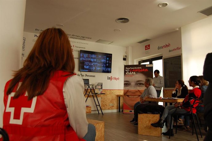 Jornada  'Ahora soy +: El valor de la experiencia' de Cruz Roja Salamanca