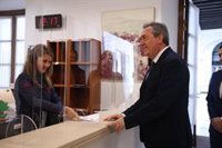 Espadas reta a Moreno a defender el Presupuesto 2023 frente a la enmienda del PSOE-A en el debate de totalidad