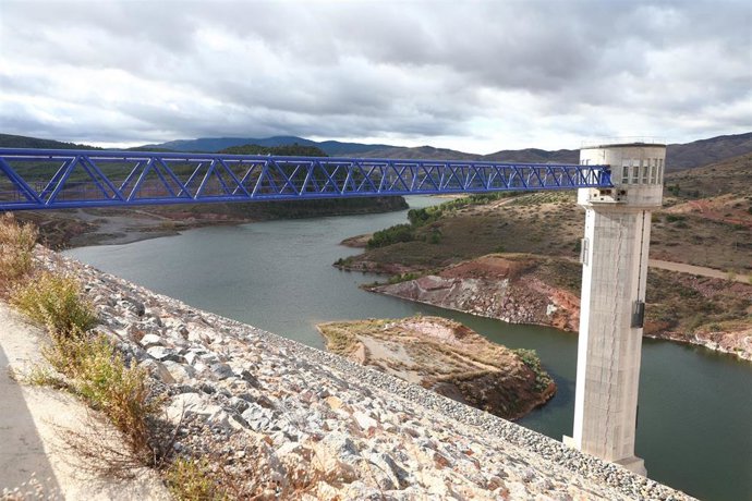Obras del embalse de Mularroya.