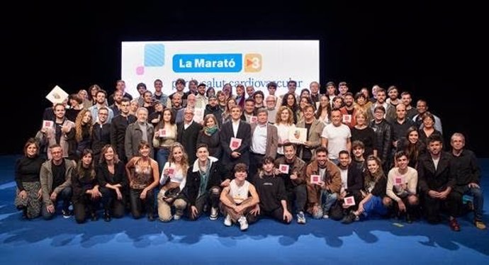 Imagen de la presentación del disco y el libro de la Marató de TV3 2022
