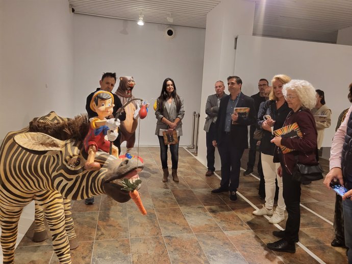 La Sala de la Provincia (Huelva) acoge desde la exposición de esculturas 'Zooilogic. Historias circences'