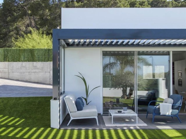 Disfrutar del jardín o terraza de casa también es posible cuando llega el frío