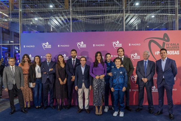 Madrid homenajea a las 'poderosas' del año en la IV Gala Mujeres Deportistas.