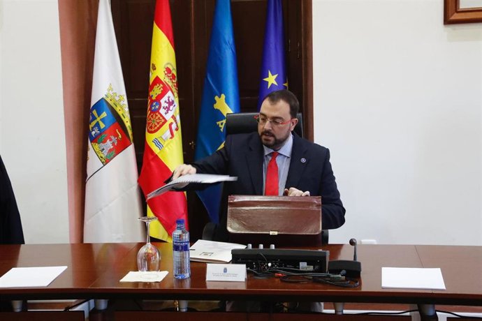 El presidente del Principado, Adrián Barbón