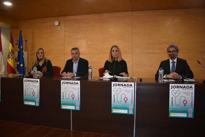 Apertura de la Jornada 'Una medicina con perspectiva de género', organizada por la Asociación de Mujeres Juezas de España en Albacete