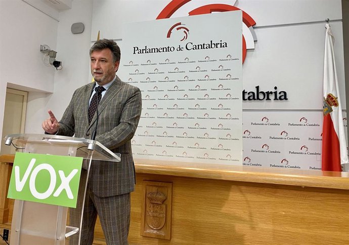 El portavoz de Vox en el Parlamento, Cristóbal Palacio