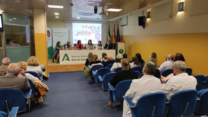 Reunión sobre la Línea Alzhéimer.