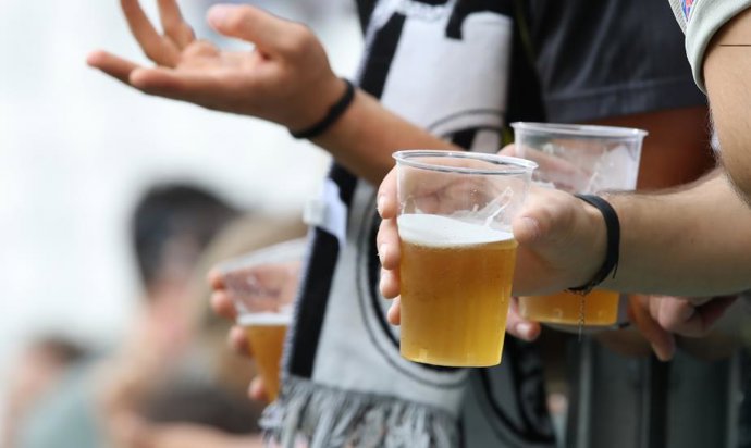 Cerveza en el fútbol