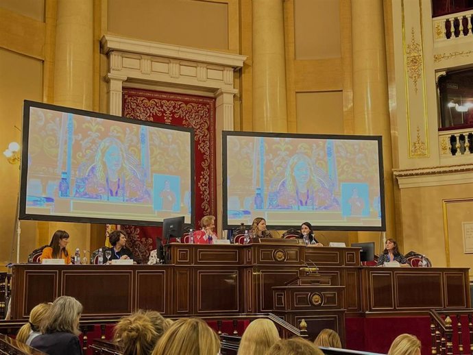 Isabel Caballero, de CERMI Mujeres, en el VIII Congreso del Observatorio de Violencia de Género del CGPJ