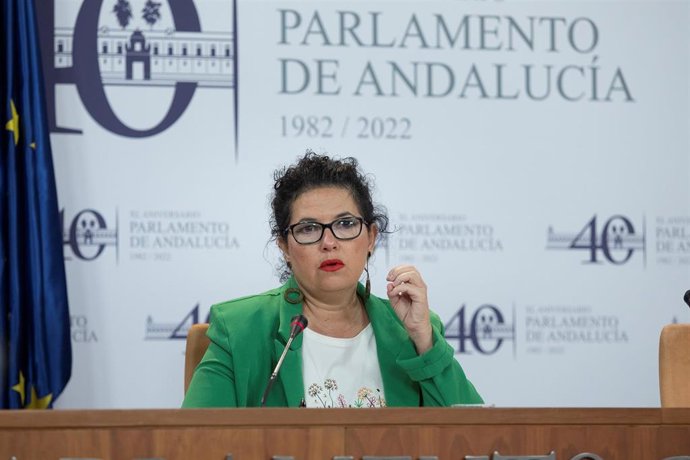 La presidenta del Grupo Mixto-Adelante Andalucía, Maribel Mora, en una imagen de archivo. 