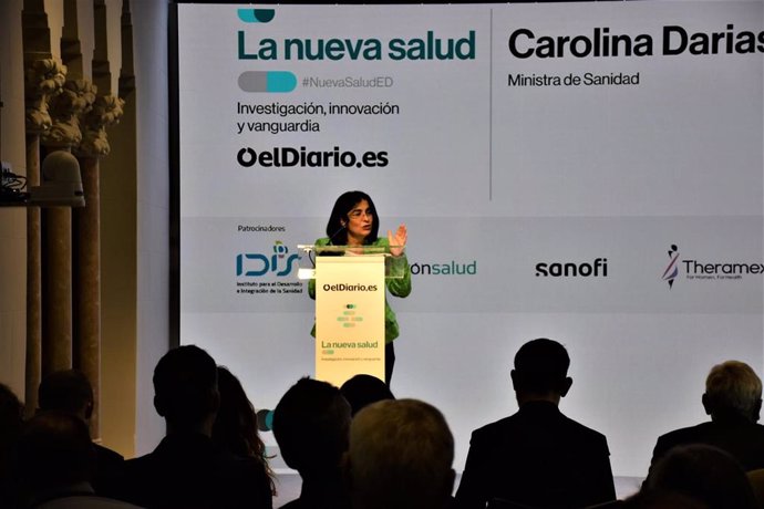La ministra de Sanidad, Carolina Darias, en la clausura del acto 'La nueva salud: investigación, innovación y vanguardia' organizado por eldiario.Es. En el Palau Macaya de Barcelona (España), a 18 de noviembre de 2022.
