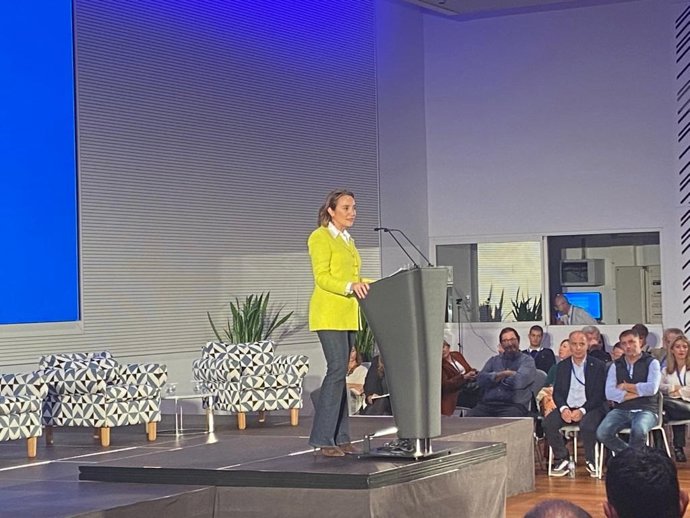 La secretaria general del PP nacional, Cuca Gamarra, en un acto en Palma.