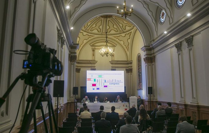 El Proyecto Edufinet de Unicaja clausura en Málaga el V Congreso de Educación Financiera con más de 350 inscritos.