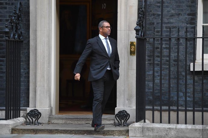 Archivo - 17 September 2019, England, London: UK Conservative Party Chairman James Cleverly leaves after attending a cabinet meeting at 10 Downing Street. Photo: Victoria Jones/PA Wire/dpa