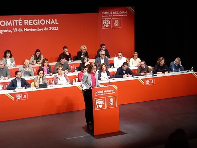 La portavoz del Grupo Parlamentario en el Senado, Eva Granados, en Logroño
