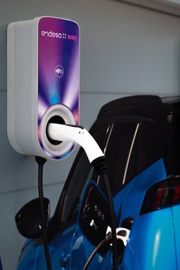 Uno de los puntos de recarga de vehículo eléctrico