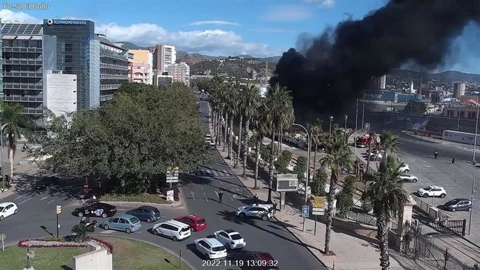 Incendio en el puerto de Málaga