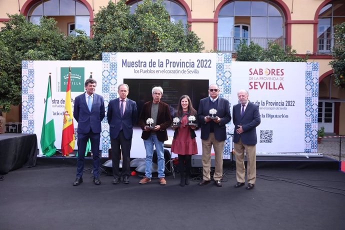 La Diputación premia a Molino del Genil, San Sebastián y Segura y Gómez Ancestral como mejores AOVE de la provincia.