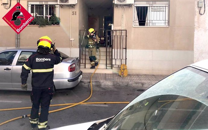 Incendio en una vivienda en Sant Vicent del Raspeig (Alicante)