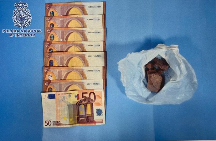 Heroina aprenhendida al detenido en Huesca.