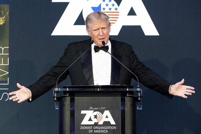 13 November 2022, US, New York: Former US President Donald Trump speaks during the Zionist Organization of America (ZOA) Gala at Pier Sixty at Chelsea Piers in New York City. Photo: Michael Brochstein/ZUMA Press Wire/dpa