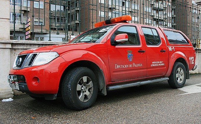 Vehículo de extinción de incendios de la Diputación.