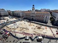 Aparecen nuevos restos arqueológicos en la Puerta del Sol, cuya inauguración será en primavera