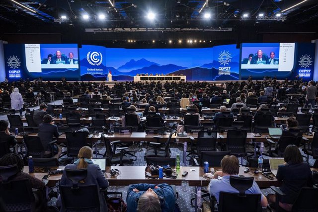 20 November 2022, Egypt, Sharm El-Sheikh: A general view for the closing ceremony of the 2022 United Nations Climate Change Conference COP27. Photo: Christophe Gateau/dpa