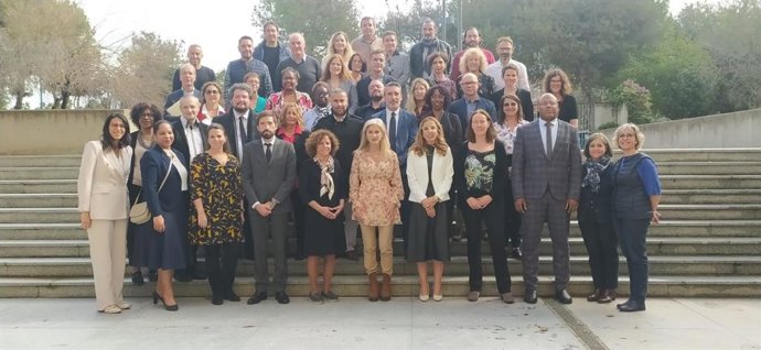 Patricia del Pozo, durante el encuentro con docentes franceses de la Académie de Versailles.