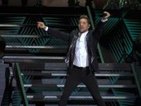 David Bisbal arrasa con su concierto en Almería
