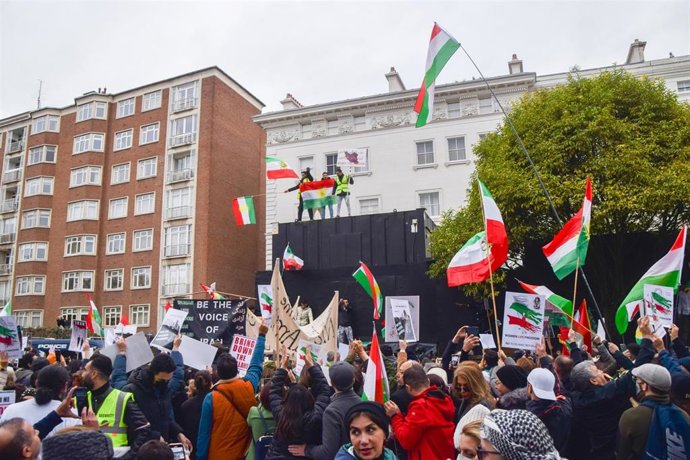 Manifestación contra el Gobierno iraní en Londres