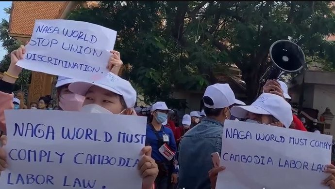 Archivo - Manifestantes contra la ley laboral de Camboya