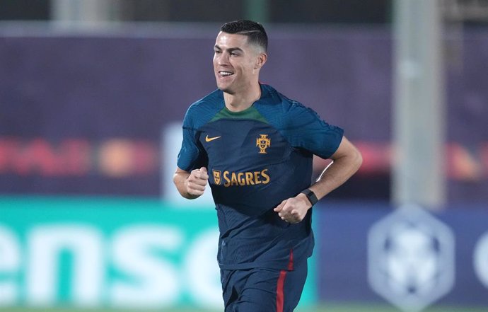 19 November 2022, Qatar, Doha: Portugal's Cristiano Ronaldo takes part in a training session for the Portugal national soccer team ahead of Thursday's 2022 FIFA World Cup Group H soccer match against Ghana. Photo: Martin Rickett/PA Wire/dpa