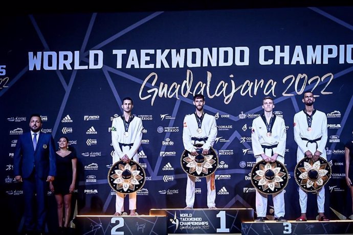 El español Daniel Quesada, campeón del mundo de taekwondo