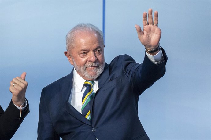16 November 2022, Egypt, Sharm El-Sheikh: Brazilian President-elect Lula da Silva arrives for a conference at the 2022 United Nations Climate Change Conference COP27. Photo: Christophe Gateau/dpa