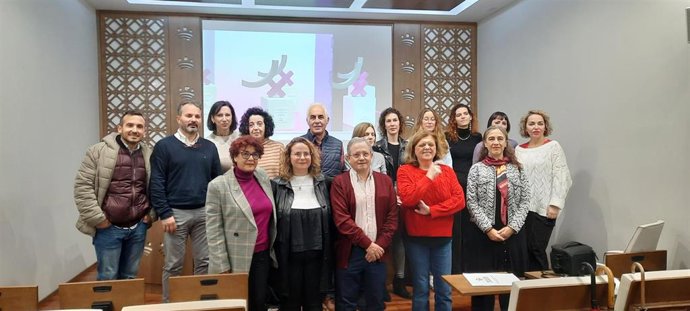 La Diputación de Badajoz presenta las actividades con motivo del 25N.