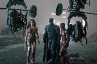 Emotivo homenaje de Zack Snyder en el aniversario de Liga de la Justicia de Joss Whedon
