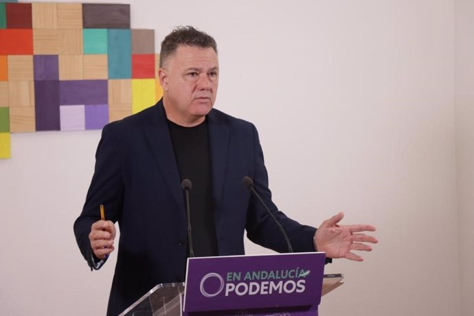 El portavoz adjunto del grupo parlamentario Por Andalucía, Juan Antonio Delgado, este lunes