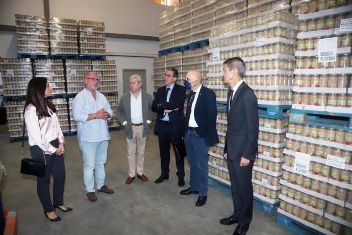 Archivo - Fundación Unicaja reafirma su apoyo a Bancosol en la atención a las familias malagueñas más necesitadas.